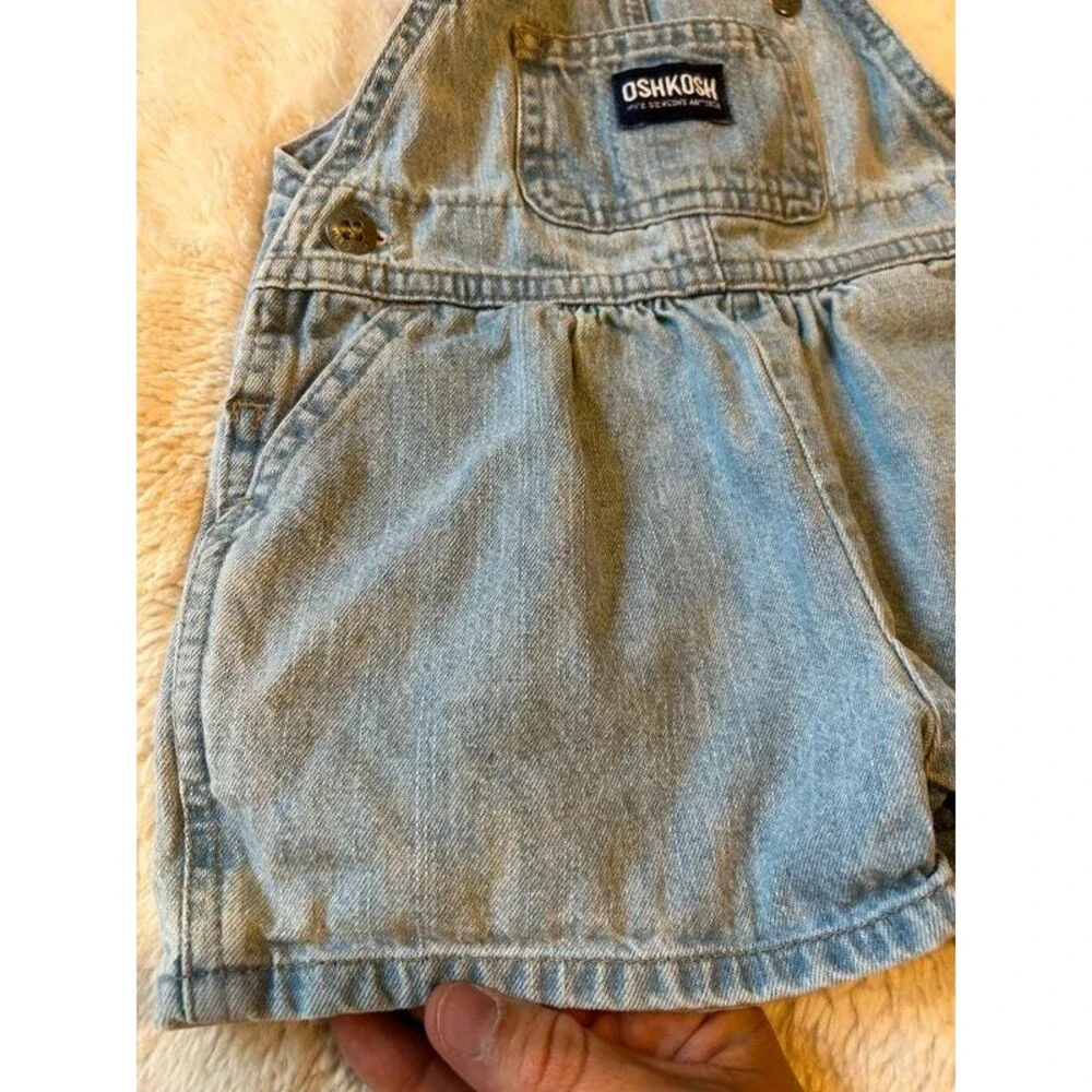 Vtg 90s Oshkosh Baby Girl MD 6-9M Light Denim Shortall